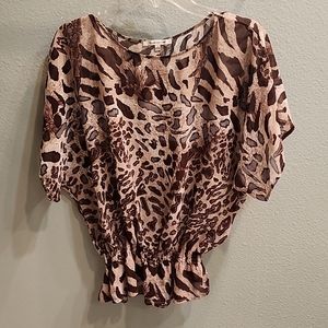 Quintessential Blouse Animal Print Size Large